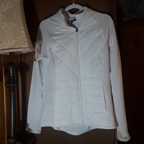 Fila Winter coat size L/ BUNDLE ONLY 2or more items - Picture 1 of 5